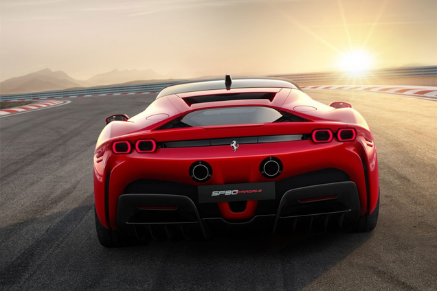 Illustration for article titled HOLY HELL THE NEW FERRARI SF90 STRADALE LOOKS GOOD!